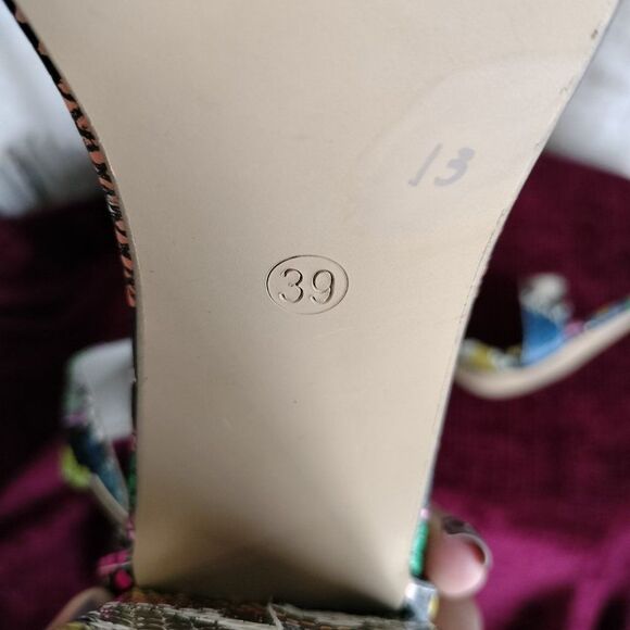 Women's Multicolor Snakeskin Ankle Strap Block Heel Sandal Size 39 - Picture 8 of 9